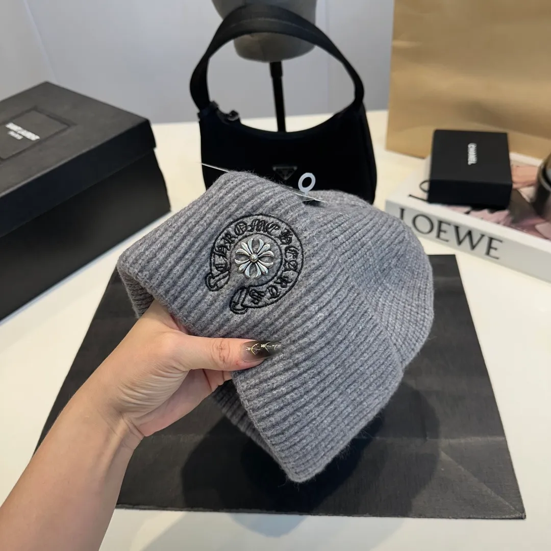 P60 Croxin new knitted beanie